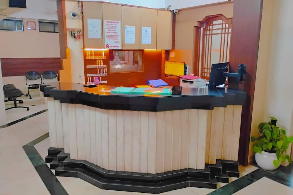 Saigal Guest House - מומבאי - דלפק קבלה