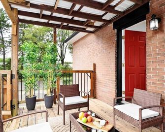 La Petite Maison - Londen (Canada) - Binnenhof