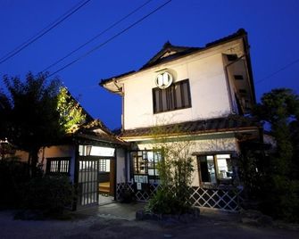 Hitoyoshi Onsen Shirasagiso - Hitoyoshi - Budova