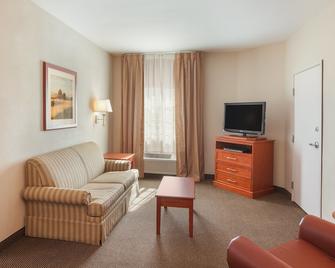 Candlewood Suites Georgetown - Georgetown - Living room