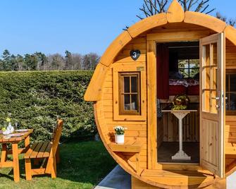 Camping-Erbenwald - Calw - Innenhof