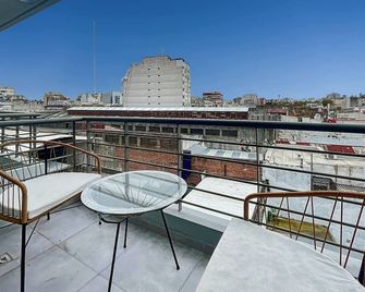Cozy Studio in San Cristbal Comfort and Perfect Location - Buenos Aires - Balkon