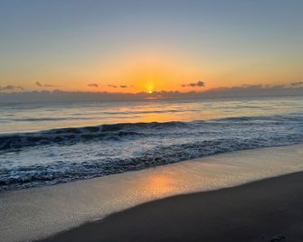 Walk to Beach Pet friendly - Vero Beach - Beach
