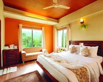 Grand Plaza - Munnar - Bedroom