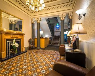 The Belhaven Hotel - Glasgow - Lobby