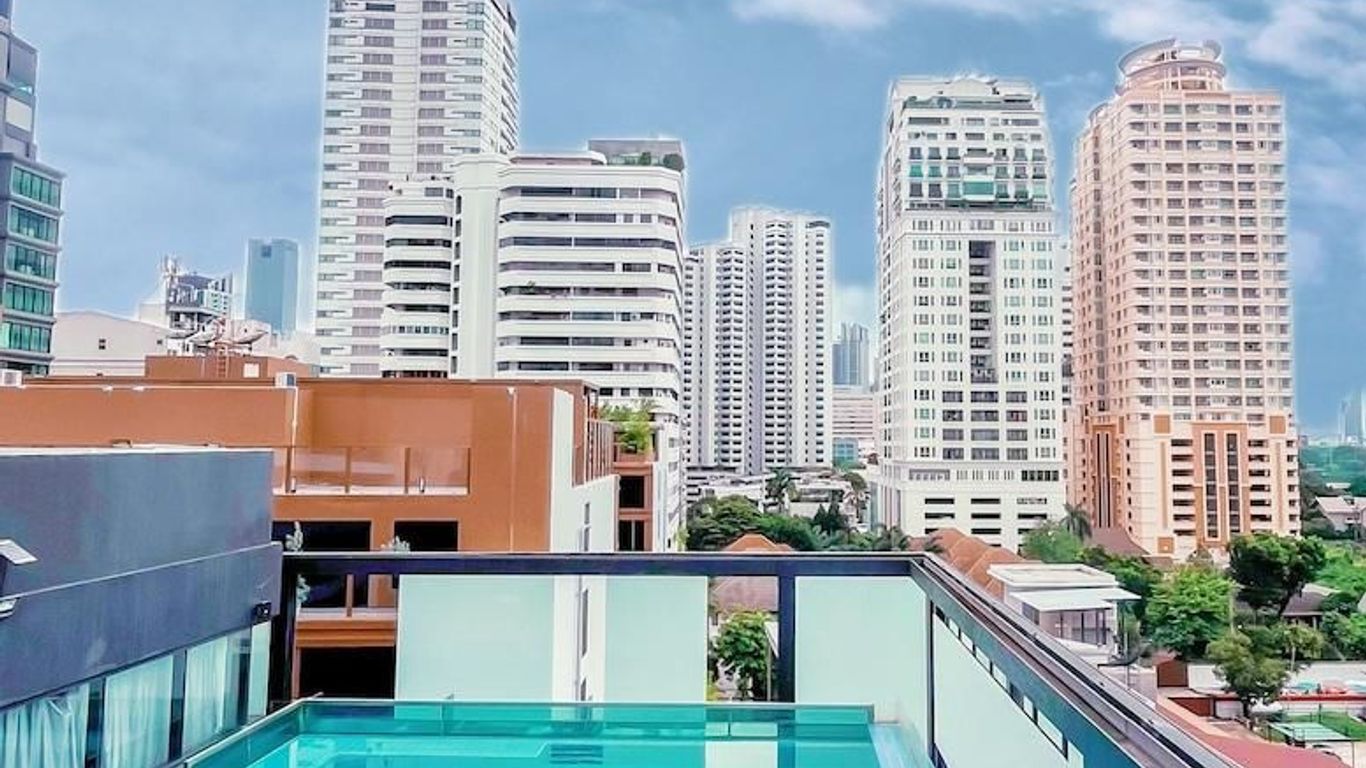 Hiptique Sukhumvit 13