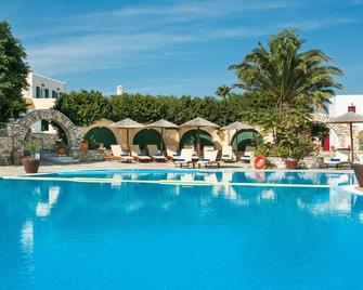 阿斯特拉斯天堂酒店 - 帕羅斯島 - 納烏薩 - 游泳池