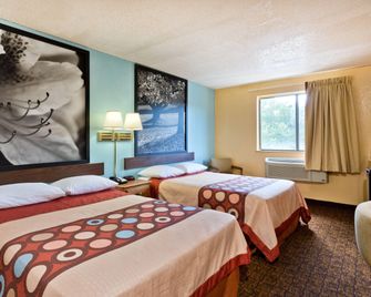 Super 8 by Wyndham Lexington Park/California Area - California - Habitación