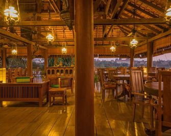 Terres Rouges Lodge - Banlung - Restaurante