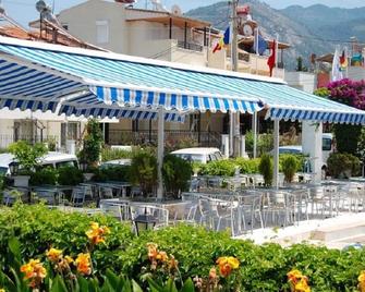 Cidihan Hotel - Güzelçamli - Patio