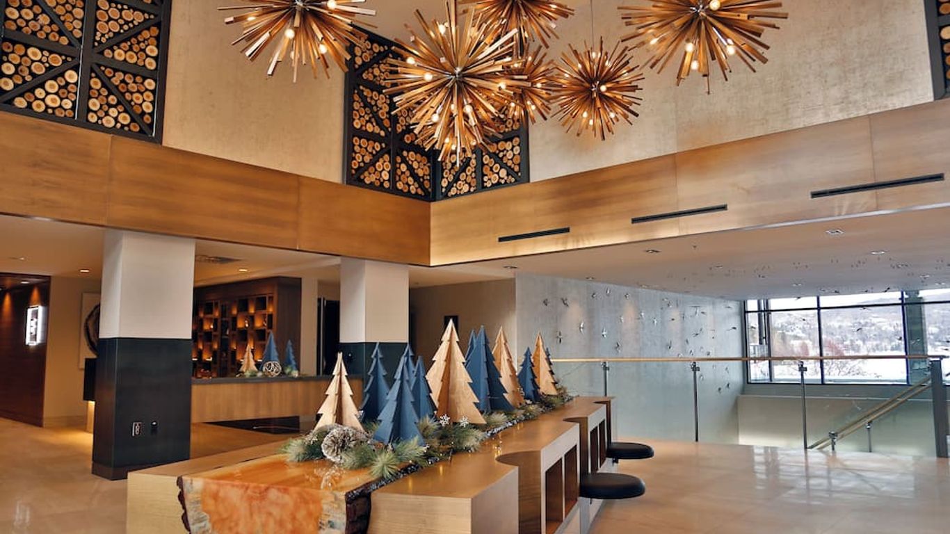 Entourage sur-le-Lac