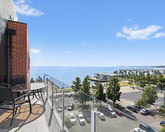 Pier Point 105 - Geelong - Balkon
