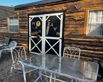 Glamping in the Man cave - Glasgow - Patio