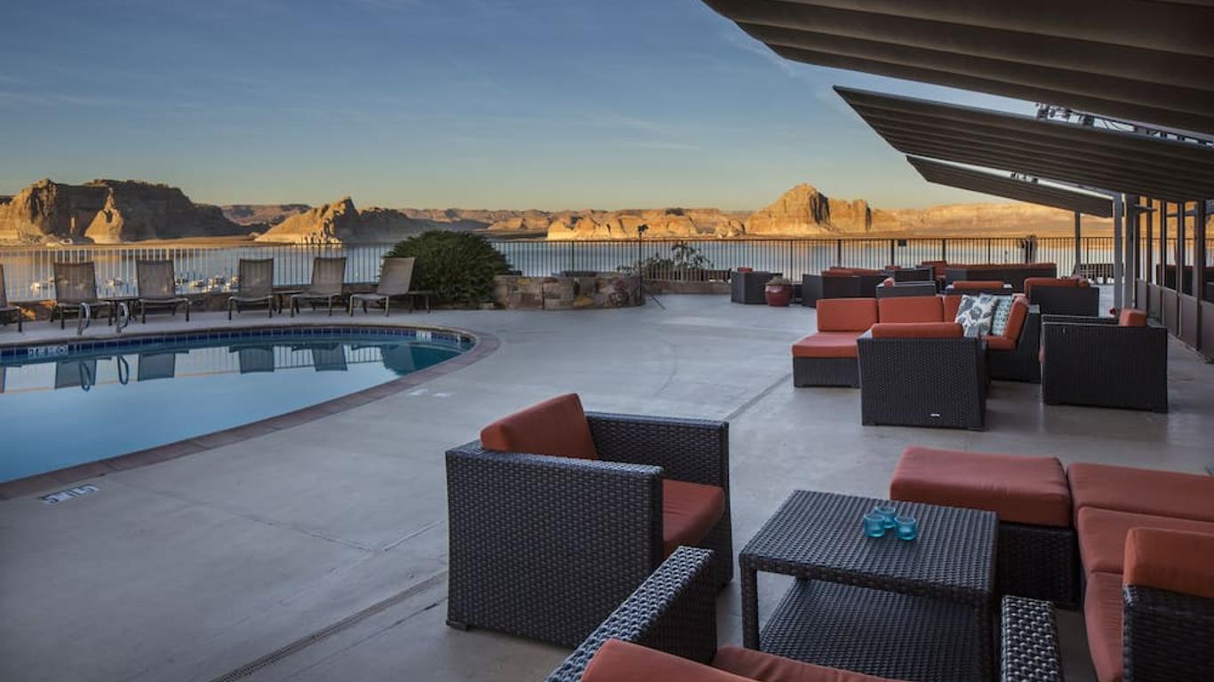 Lake Powell Resort