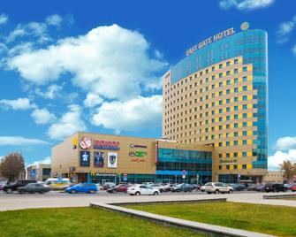 East Gate Hotel - Balashikha - Building