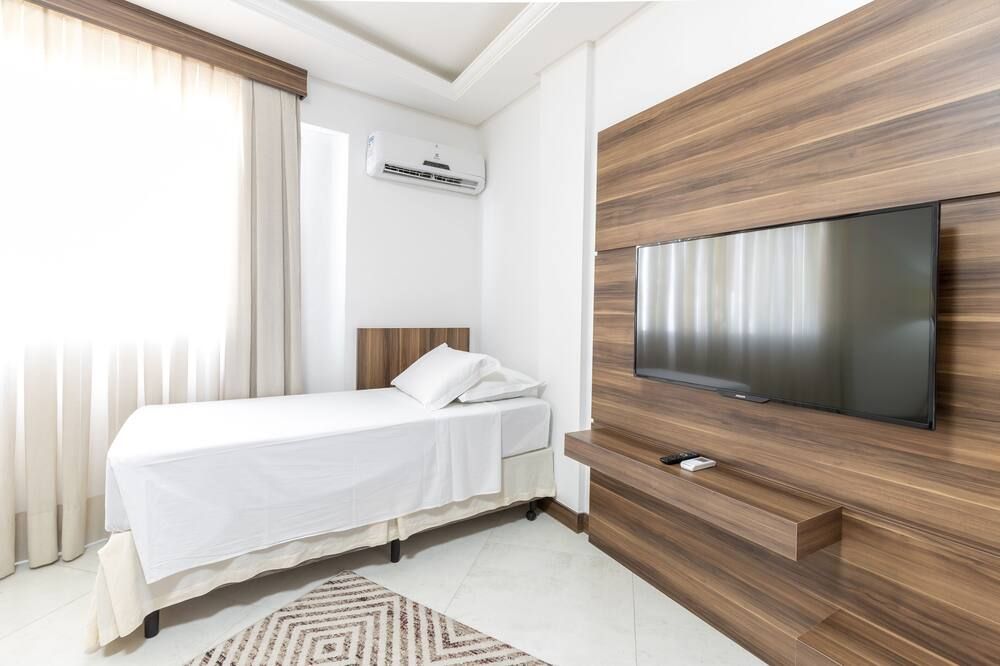 فندق إلها دا ماديرا - بالنياريو كامبوريو - غرفة نوم