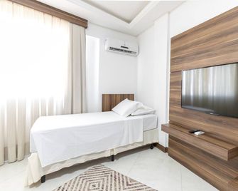 Hotel Ilha da Madeira - Balneário Camboriú - Bedroom
