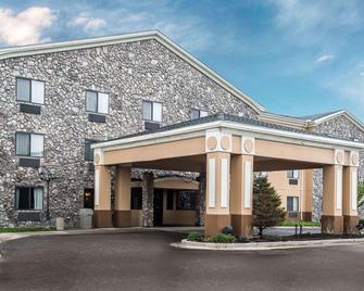 Econo Lodge Inn & Suites - Monroe - Gebouw