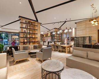 Zibo Taixing Hotel (Railway Station Badaju Branch) - Zibo - Lounge