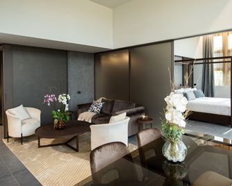 Gold Tower Lifestyle Hotel - Nápoles