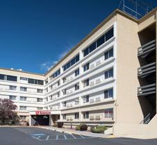 Ramada by Wyndham Downtown Spokane