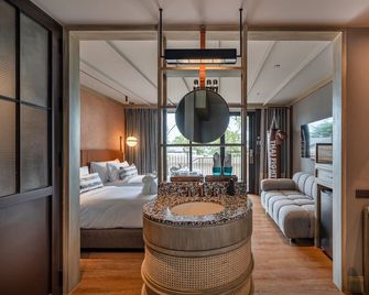 Thai Fight Hotel - Ko Samui - Living room