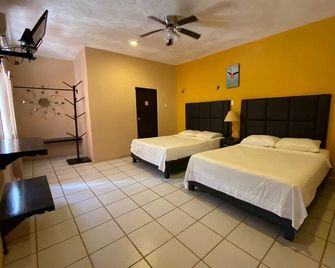 Hotel Sofia - Celestún - Bedroom