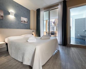 Hotel Posta - Comfortable Stay in Ventimiglia - Вентімілья