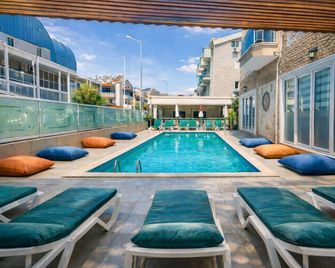 Star Apart Otel Marmaris - Marmaris - Pool