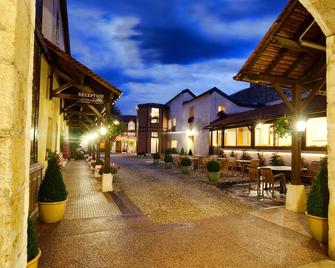 Hotel Belle Epoque - Beaune - Serambi