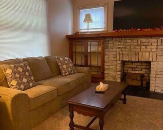 The Apartment - Weirton