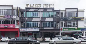 Palazzo Hotel Kulai - ג'והור באהרו