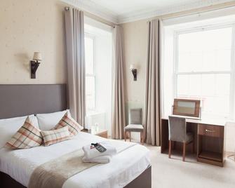 Inverkip Hotel - Inverkip - Schlafzimmer