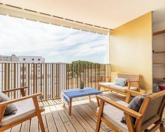 Nice T2 with a large furnished balcony in Toulouse - Toulouse - Balcón