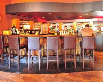 Desert Adventure Awaits! Pool, Spa, Restaurant, Free Parking! - Sedona - Bar