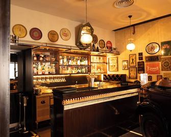 Broadway An Alivaa Collection Hotel - New Delhi - Bar