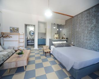 Panorama Studios & Apartments - Mirties