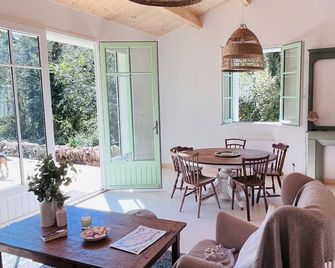 ILE D'YEU Holiday rental full of charm - Ile d'Yeu - Comedor