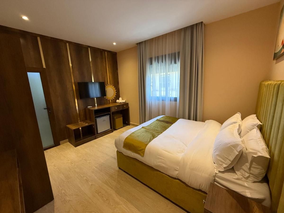 hotel saraya thumbnail 3
