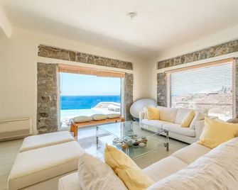 Villa Coventina - Agios Ioannis