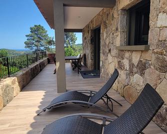 Villa de Charme 2 Personnes à 5mn des Piscines Naturelles - Sainte-Lucie-de-Porto-Vecchio - Balkón