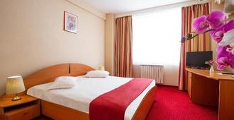Hotel Dana - Satu Mare - Bedroom