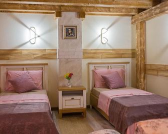 Boutique Guest House Yes For You - Plovdiv - Bedroom