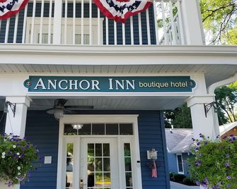 Anchor Inn Boutique Hotel - Put-in-Bay - Edificio