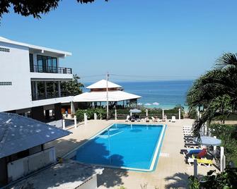 Samed Cliff Resort - קו סאמט - בריכה