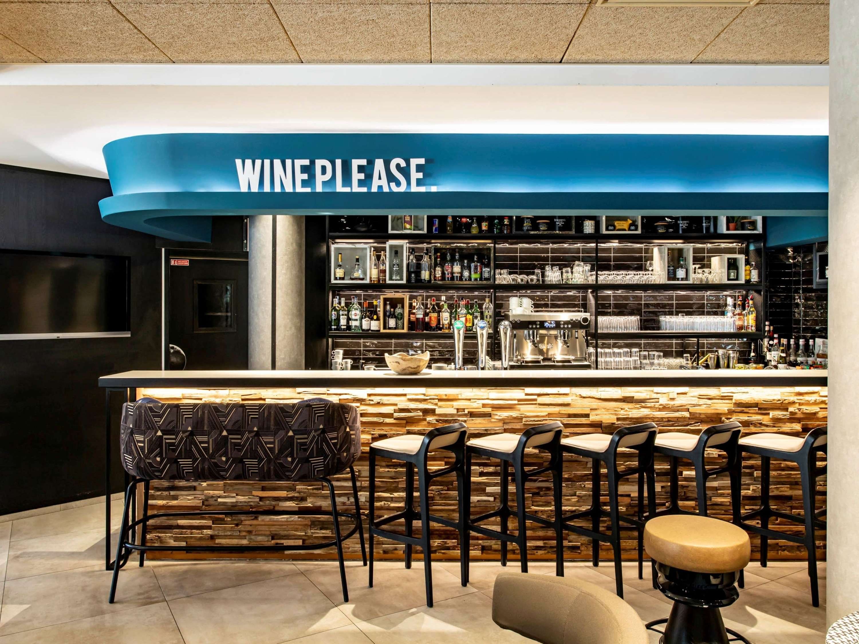 Novotel Beaune - בון - בר