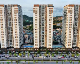 HaLong Luxury Apartment Chuỗi Căn hộ 2 3 5 Phòng Ngủ - Ha Long - Building