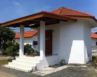 Chumphon Park Resort - Chumphon - Toà nhà