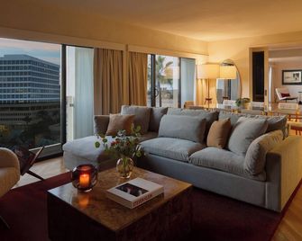 Sixty Beverly Hills - Beverly Hills