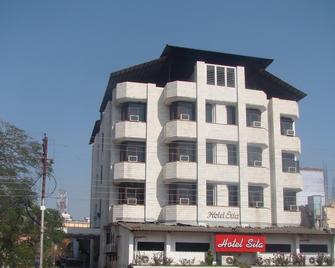 Hotel Sita - Jhānsi - Building